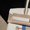 Birkin 30cm CLUB – This discontinued bag belongs to the sporty series launched in 2012. Its most distinctive feature is two vertical stripes on the bag body. It is characterized by a combination of Togo leather and lizard leather, exuding a retro yet spor
