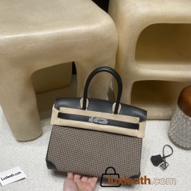 30cm Birkin with Waffle Stitch – The appeal lies in its rare design, so you’ll rarely see the same style when you go out! Color: 89 Black (Noir) with Silver Hardware