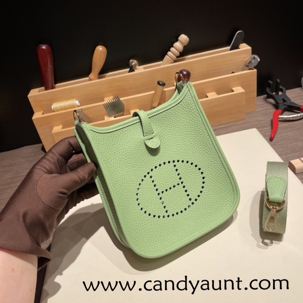 HERMES TPM Mini Evelyn Clemence 0M/Chai SilverHardware