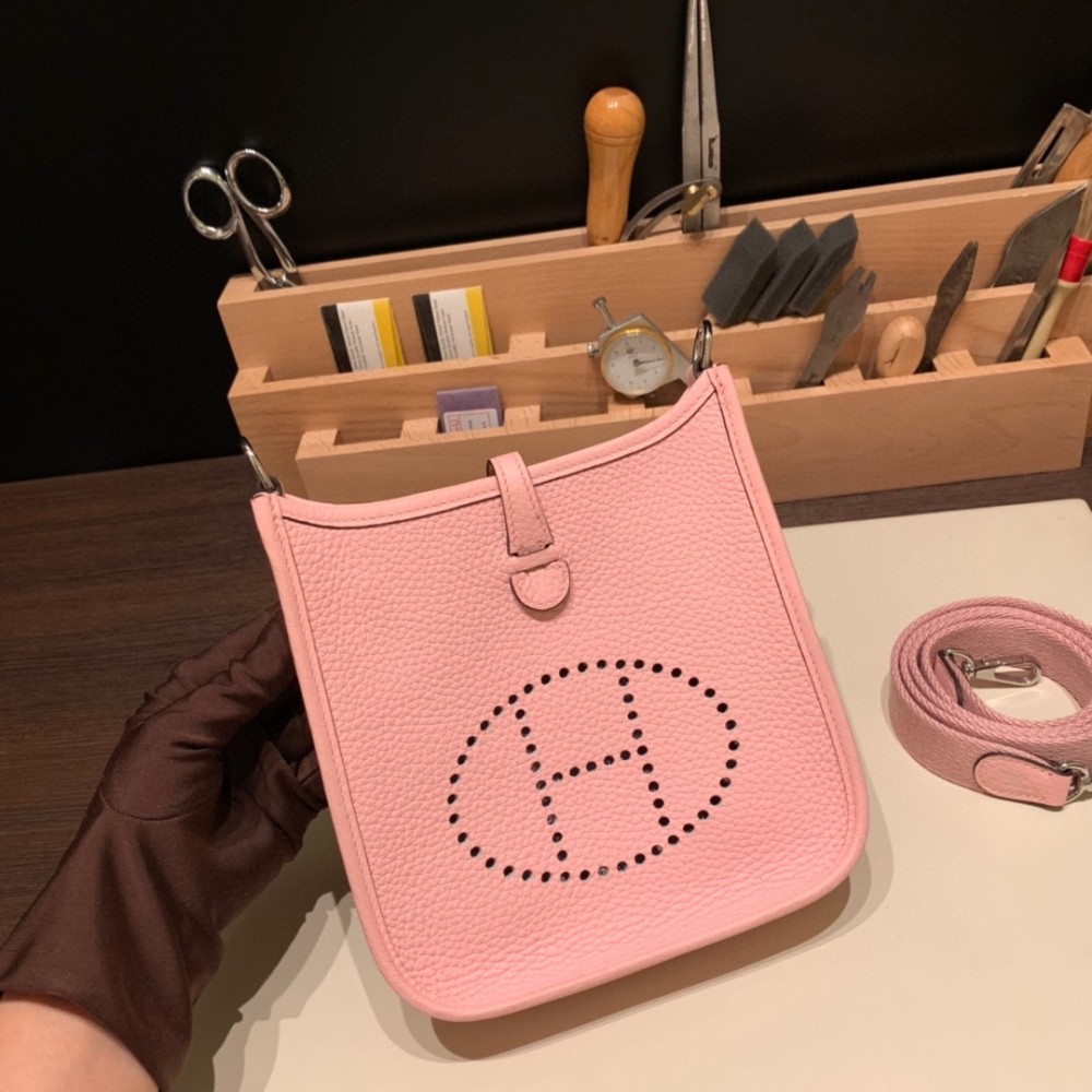 HERMES TPM Mini Evelyn Clemence 18 /Étoupe Grey GoldHardware