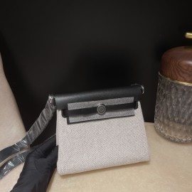 89/Black (Noir)  Shoulder Bag Halzan Zip MiniSilver HardwareSilver Hardware  Full Handmade