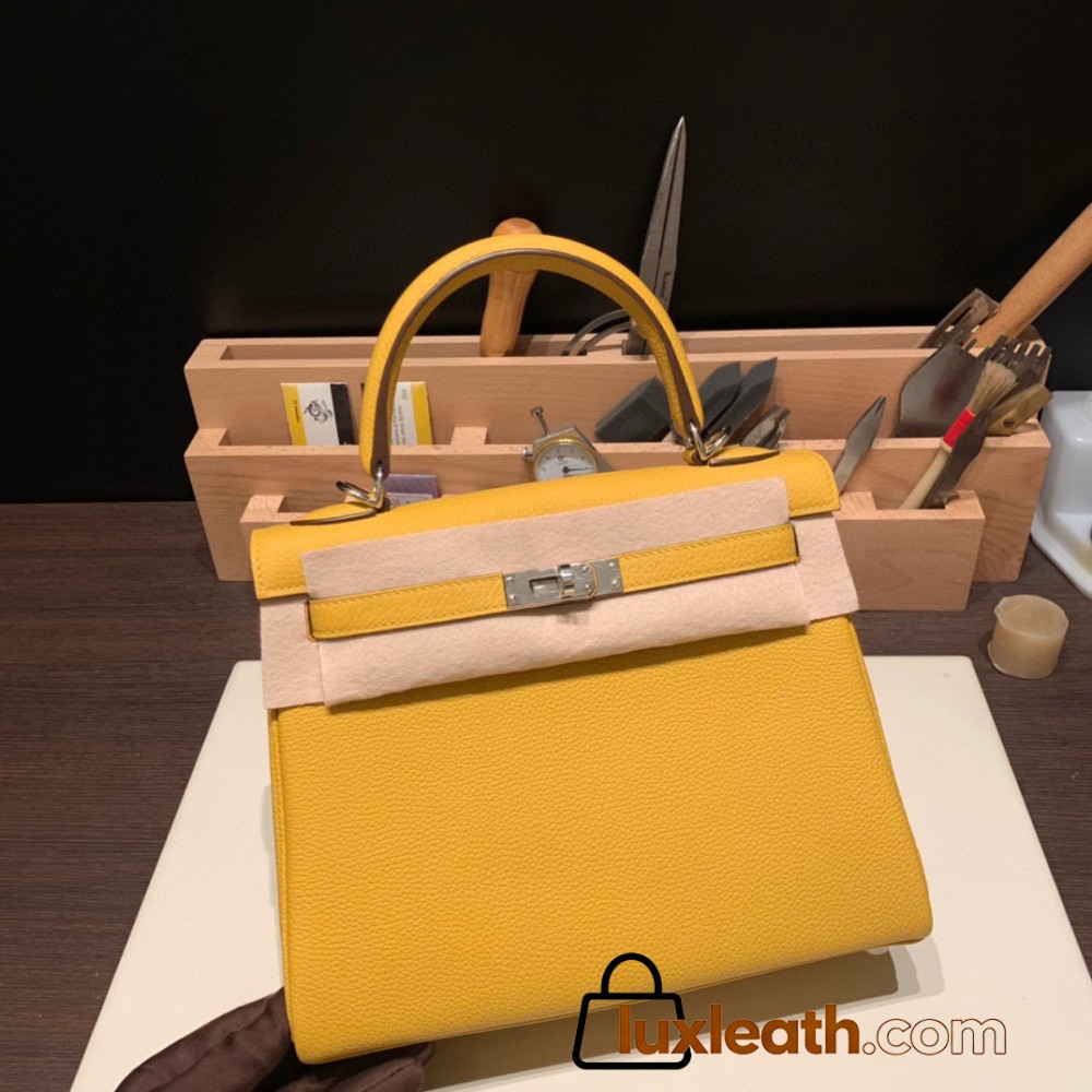Hermes Kelly 25cm togo 9D /Jaune Ambre Silver Hardware Full Handmade 027