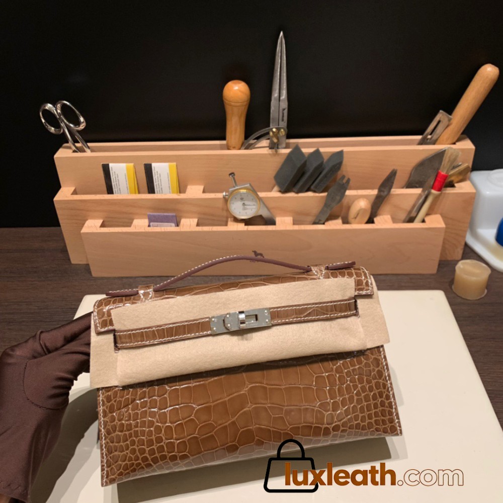  17 / Ficelle Silver Hardware  kelly pochette  Crocodile 