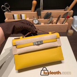  9D /Jaune Ambre Silver Hardware kelly pochette  swift 