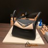 Hermes Lindy 26cm swift 89 /Black  Gold Hardware lindy26-008