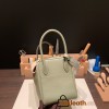Hermes Lindy 26cm Clemence Q1/ Sauge  Gold Hardware lindy26-017