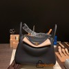 Hermes stock 30cm Lindy Clemence 89/ Black Gold Hardware