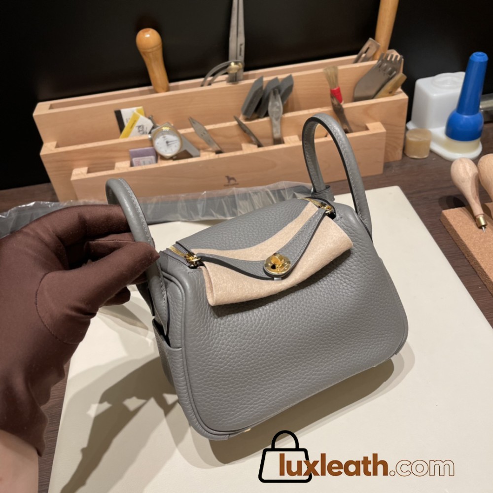 Hermes Mini Lindy Clemence 0L/ Gris Meyer Gold Hardware 059