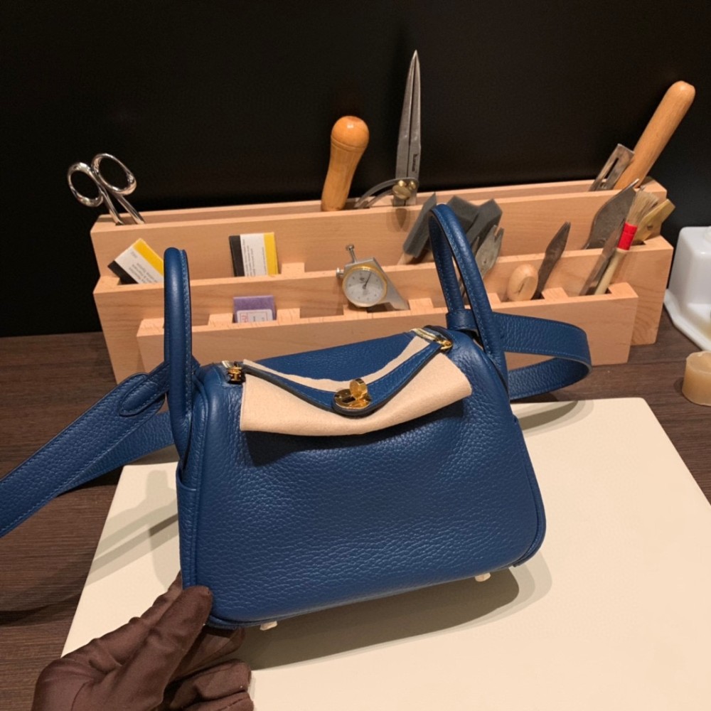 Hermes Mini Lindy Clemence S4 /Deep Blue Gold Hardware 107