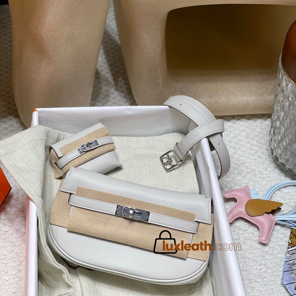 Kelly Moove  M4 Gris Pale  Silver Hardware  Full Handmade