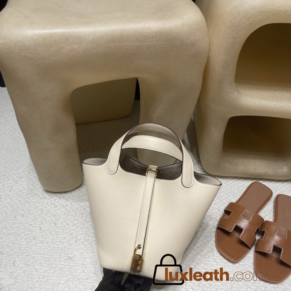 Picotin Lock 18/PM Taurillon Clemence (TC) Picotin I8 S2/Trench [2024 SS New Color] Gold Hardware Fully Hand-Stitched