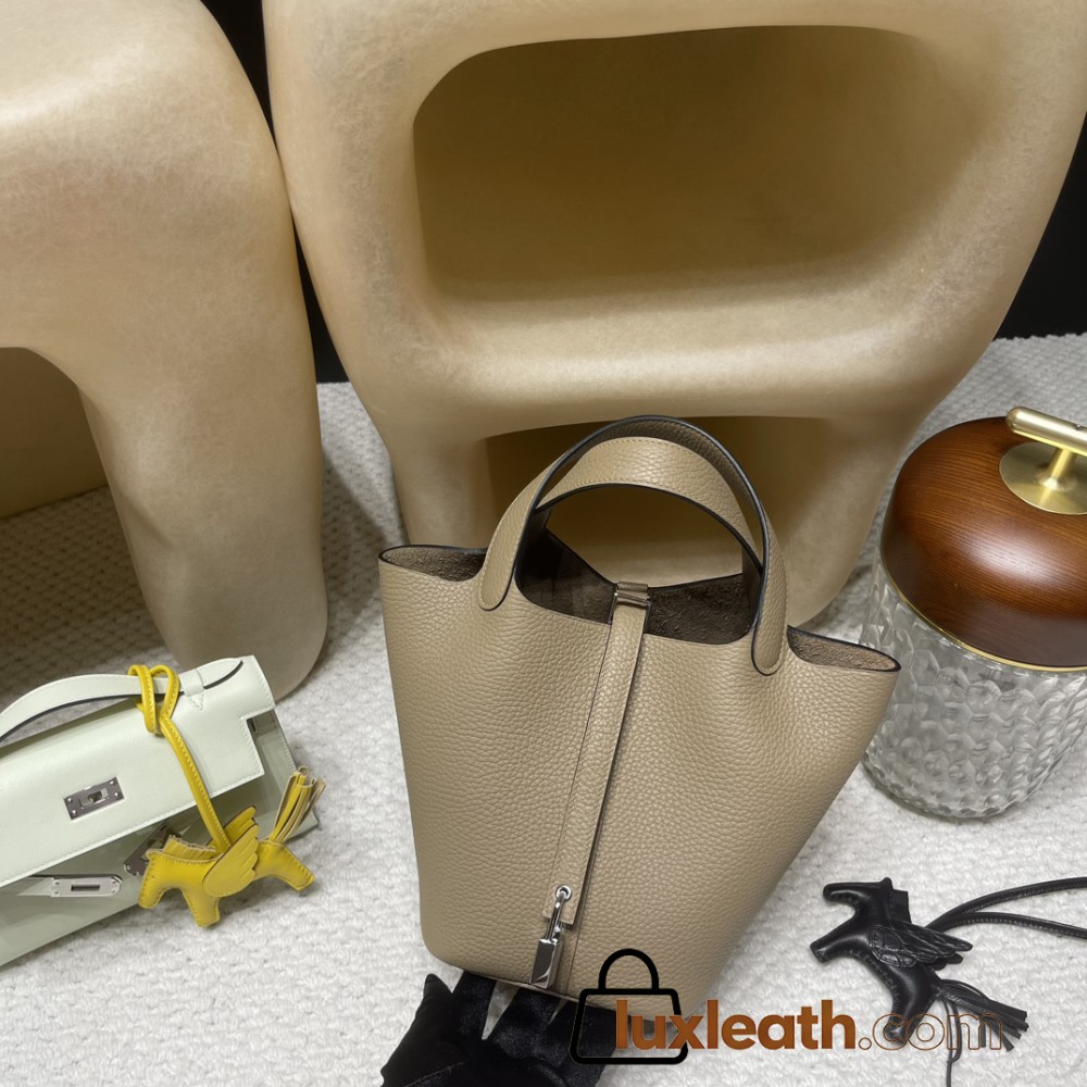 8Q Beige Marfa (Latest Color of 2023 AW Collection!) Picotin Lock 18/PM Taurillon Clemence (TC) Silver Hardware Fully Hand-Stitched