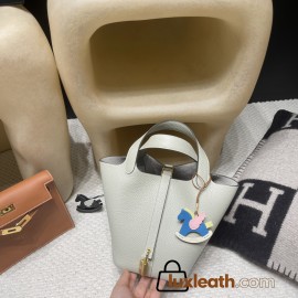 Picotin Lock 18/PM Taurillon Clemence (TC) 0W Gris Neve (2023 SS Latest Color 