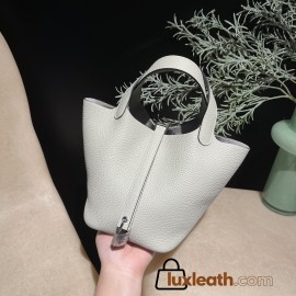 Picotin Lock 18/PM Taurillon Clemence (TC) 0W Gris Neve (Latest Color 