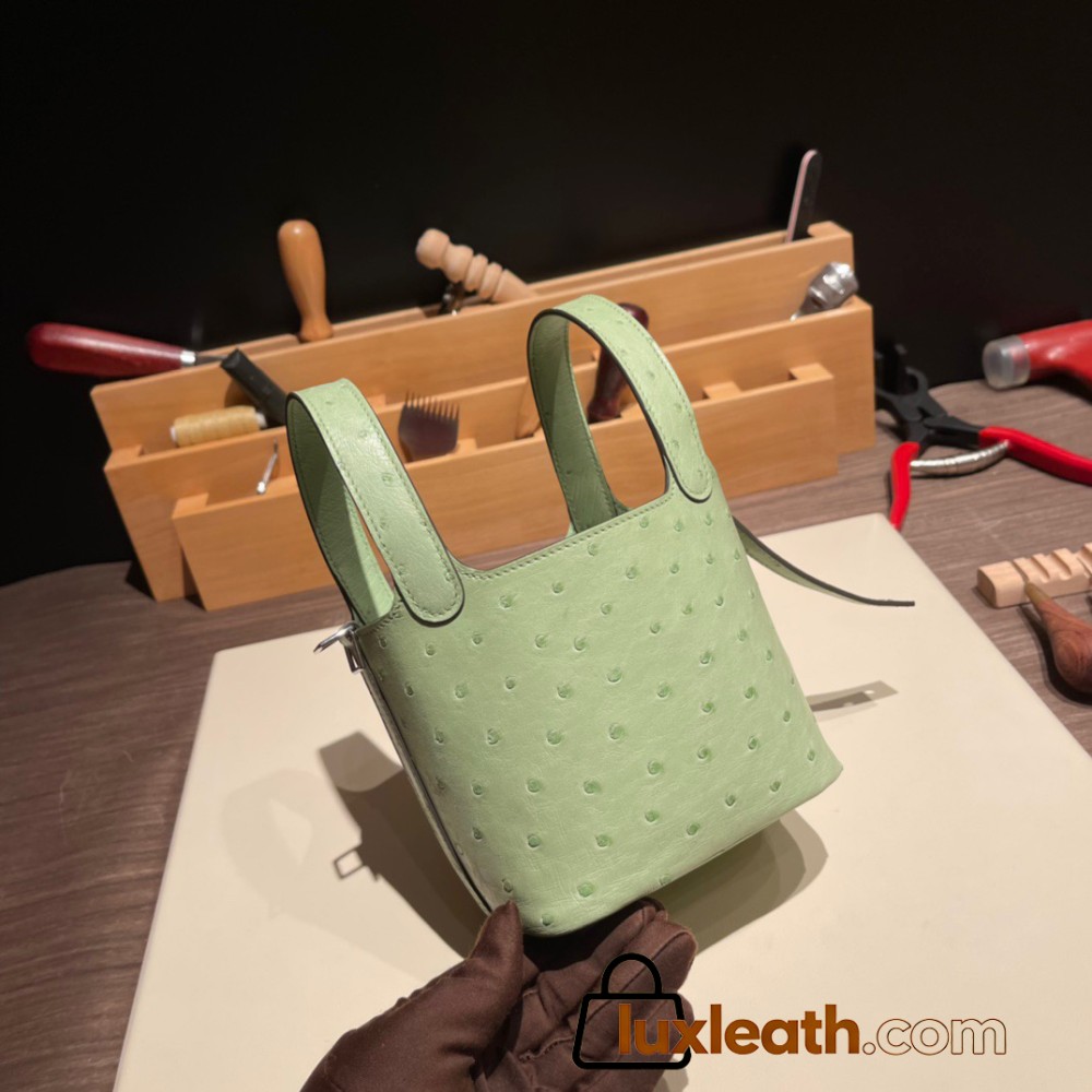 HERMES Picotin Lock 22/MM Ostrich 3I/Vert Criquet Silver Hardware