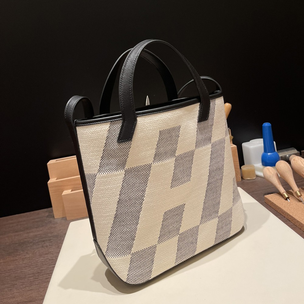 Hermès Cabas H En Biais 27cm Twill Ash/Swift 89/Black (Noir) Biais27-089 Fully Hand-Stitched