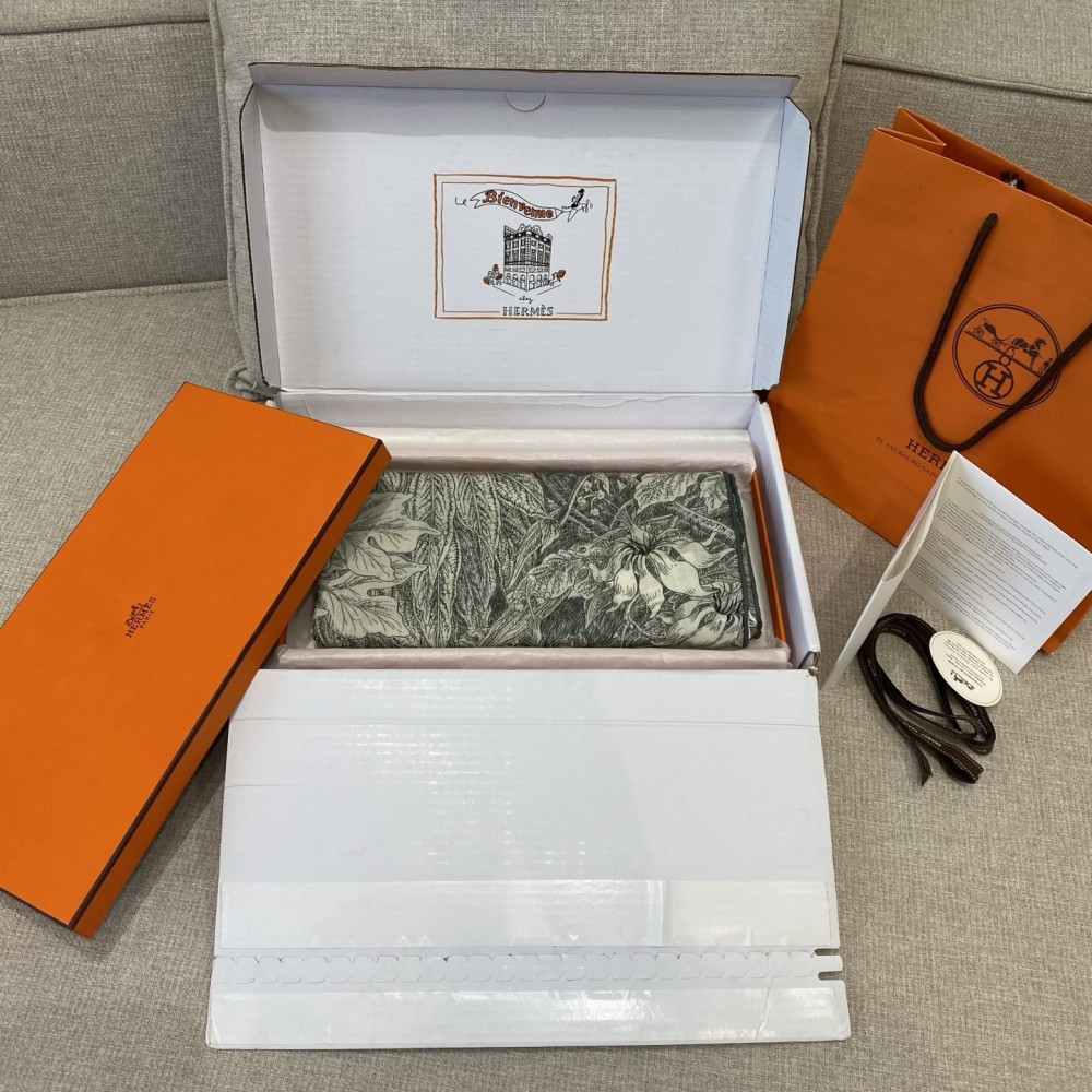 Hermes Palermo Botanical Garden 140 Shawl
